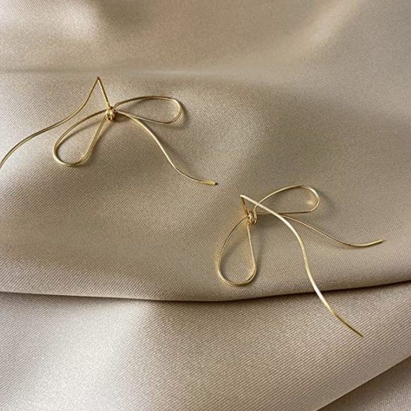 Lulus Jewelry - “Paris” Minimalist Thin Bow Dainty Knot Cute Birthday/Gift/Babyshower Earrings